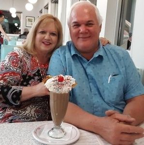 Meet your Posher, Linda